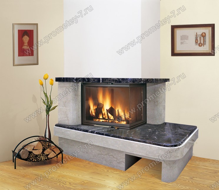 Фронтально-угловой камин Сопрана